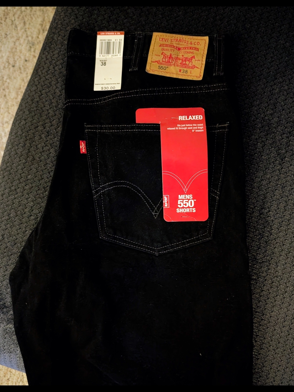 Levi's Black Men's 550 Relaxed Denim Shorts